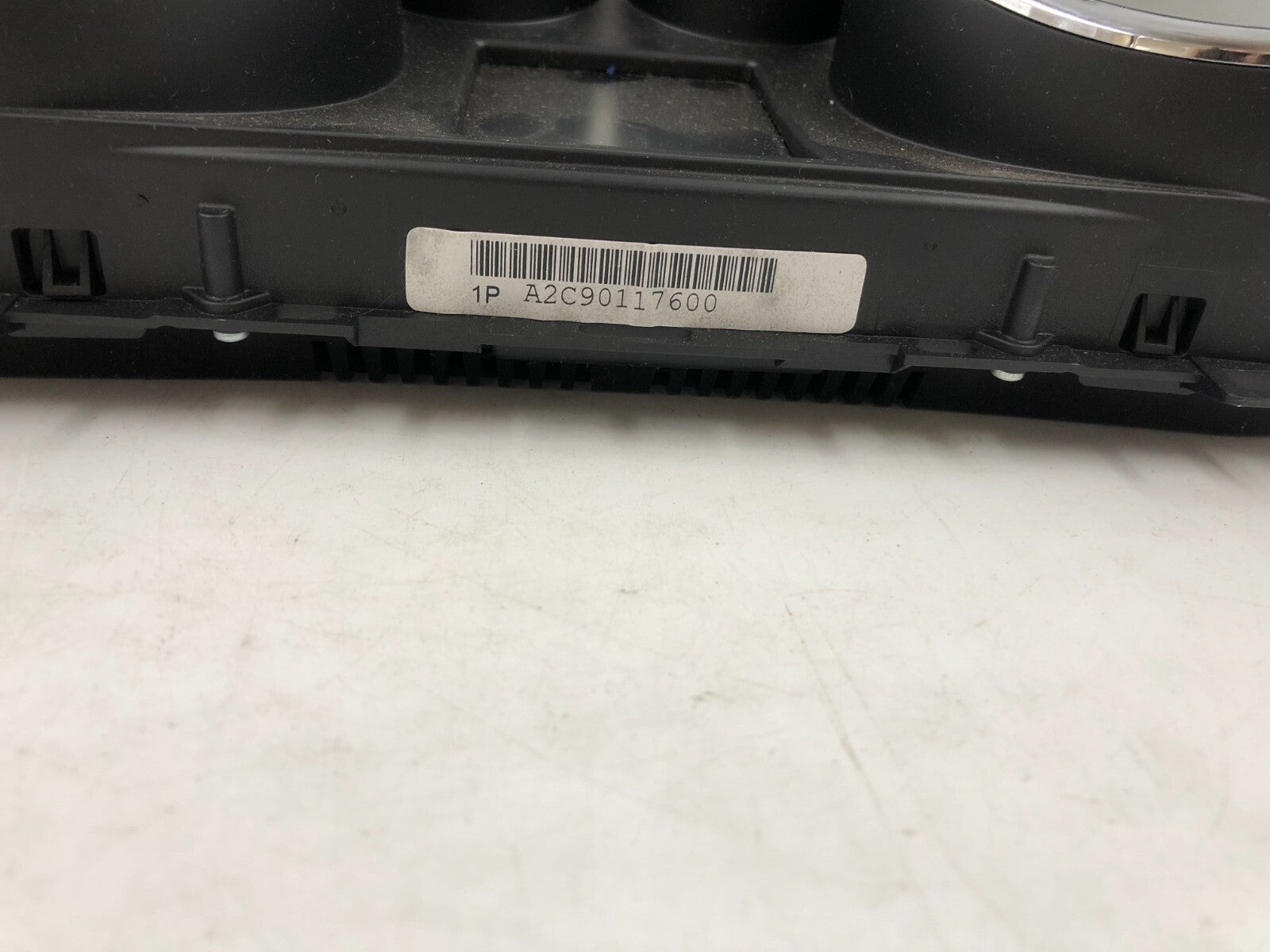 2016 Buick Encore Speedometer Instrument Cluster 40270 Miles OEM B02B30039