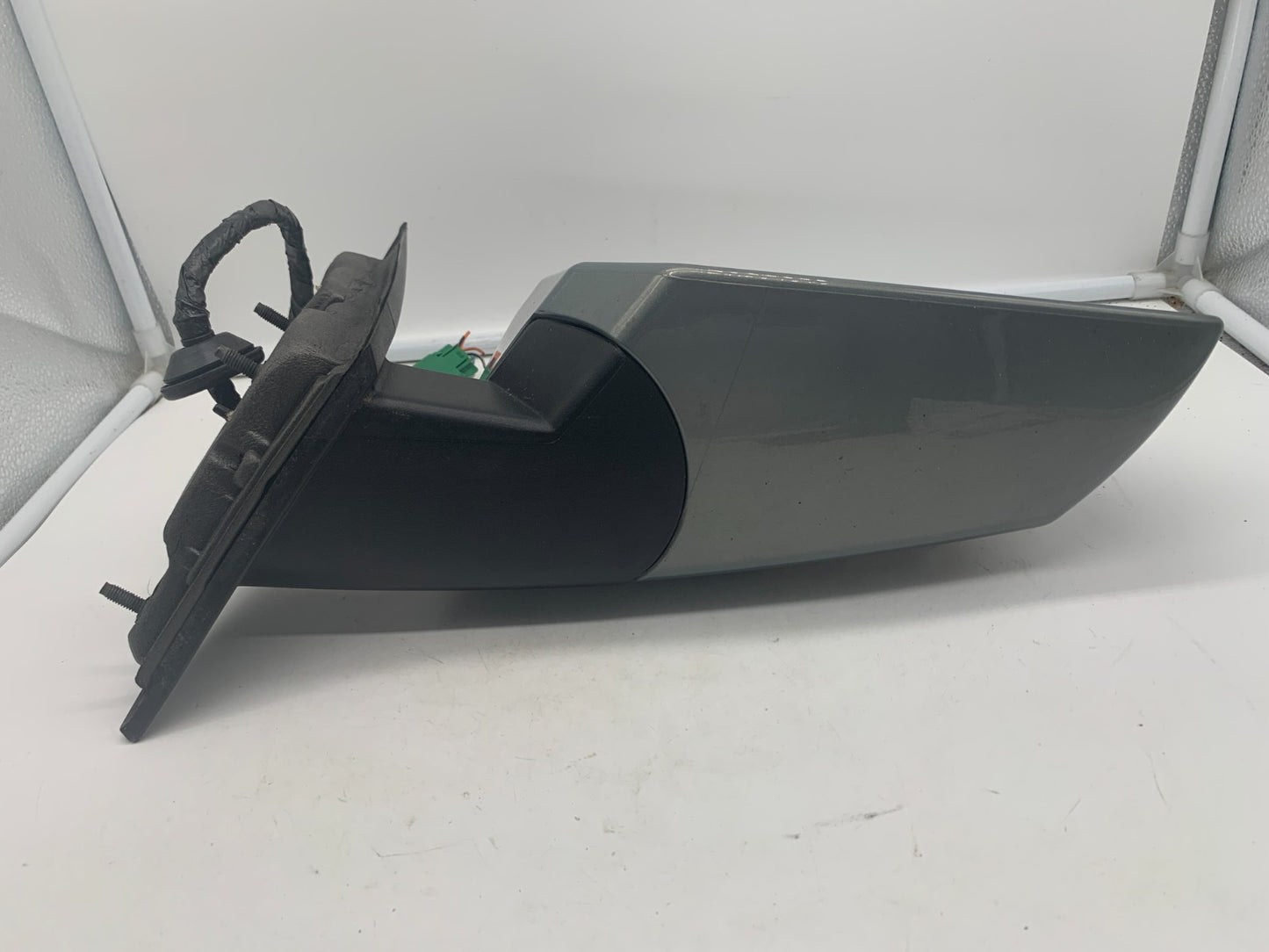 2007-2008 GMC Acadia Outlook Passenger Power Door Mirror Gray OEM A01B12006