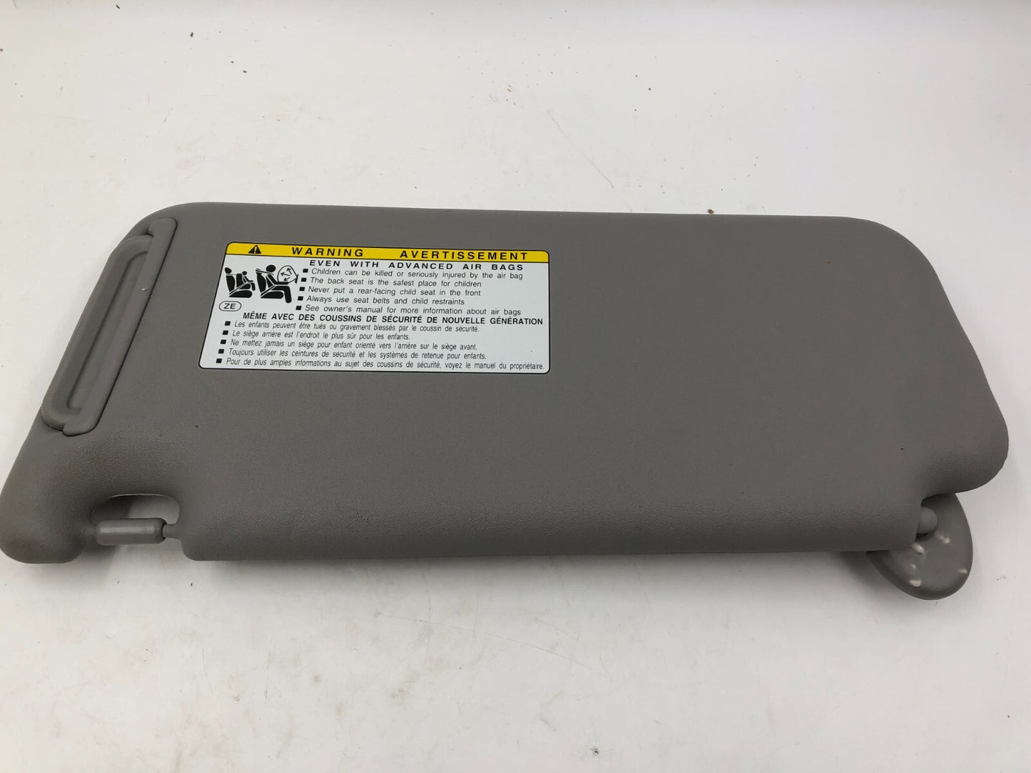 2010-2014 Toyota Rav4 Passenger Sunvisor Gray Illuminated OEM A04B05009