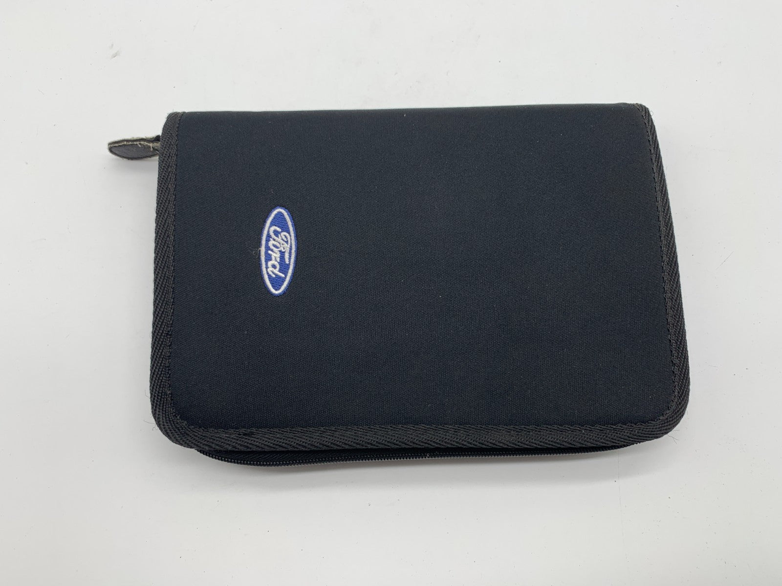 2006 Ford Explorer Owners Manual Set with Case OEM B03B24018