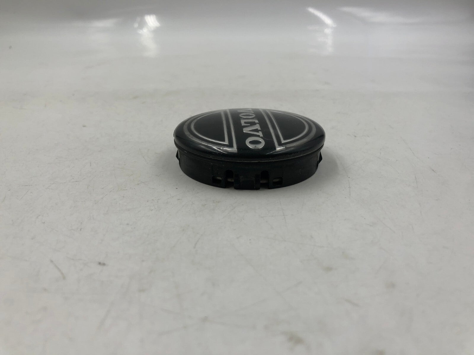 Volvo Rim Wheel Center Cap Black OEM B02B39002