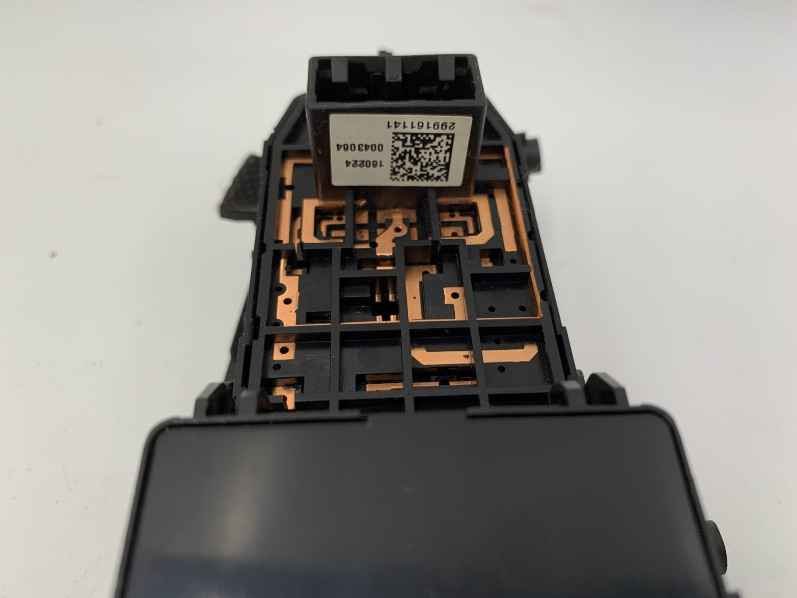 2010-2011 Chevrolet Malibu Master Power Window Switch OEM D03B39054