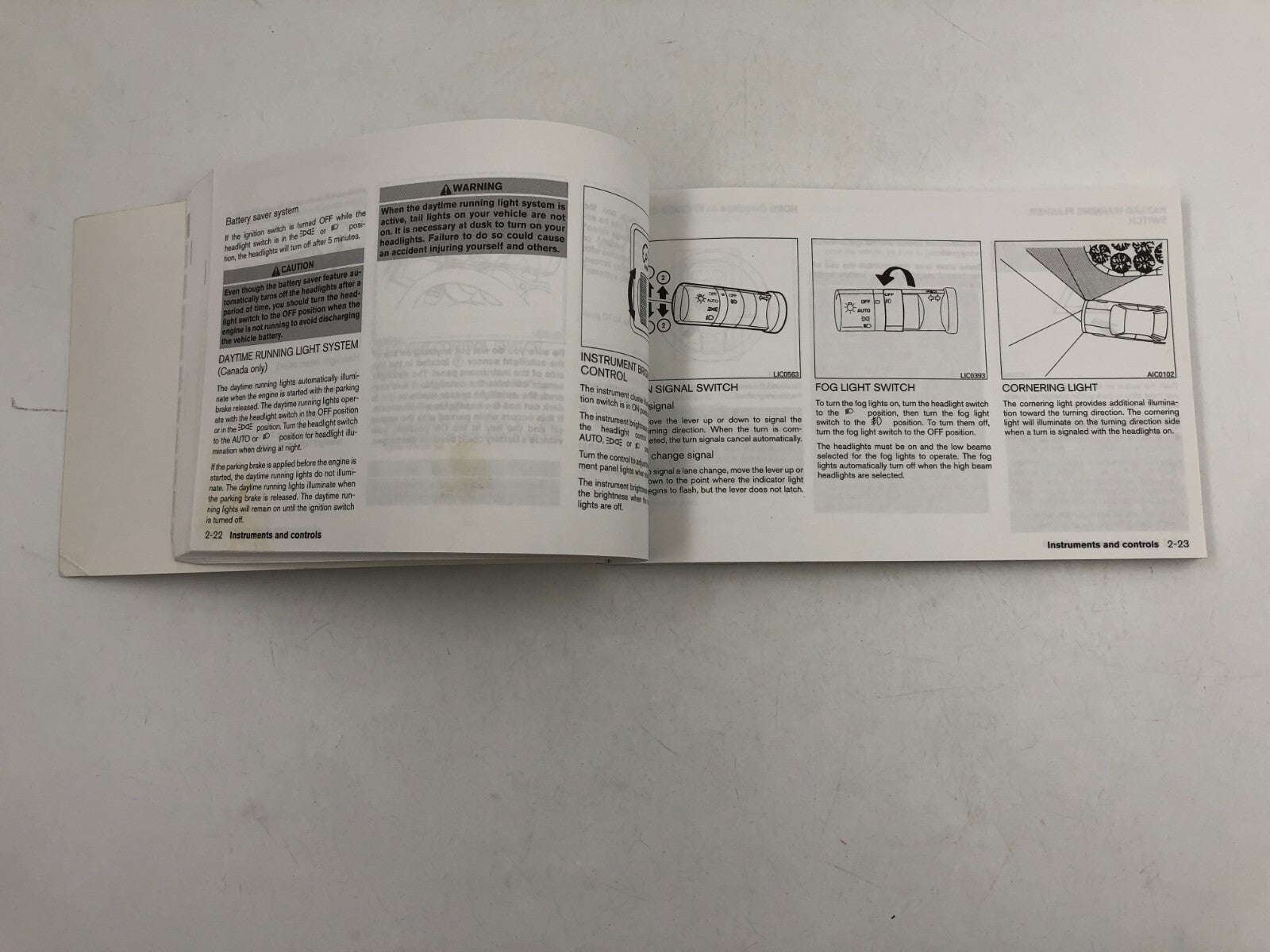 2005 Nissan Maxima Owners Manual Set with Case OEM E02B70010