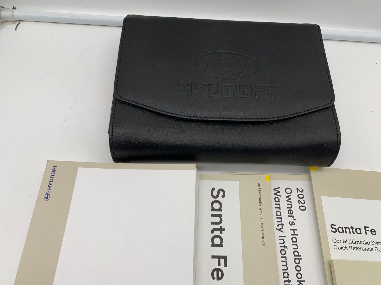 2020 Hyundai Santa FE Sport Owners Manual Set with Case OEM C02B13062