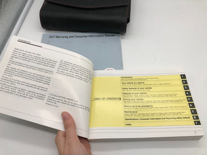 2018 Kia Sorento Owners Manual Set with Case OEM