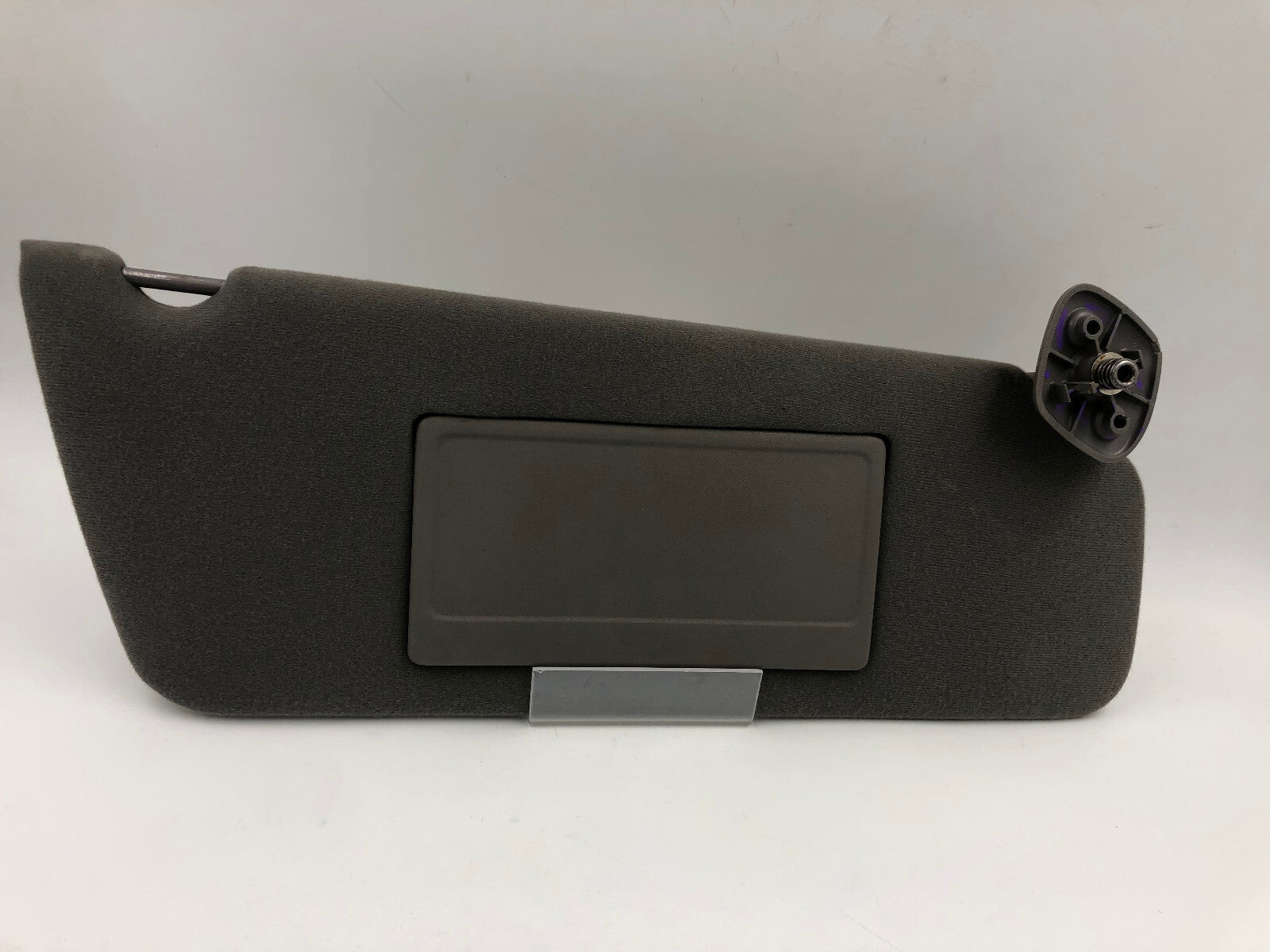 2000-2002 Ford F-150 Passenger Sun Visor Gray OEM D03B61002