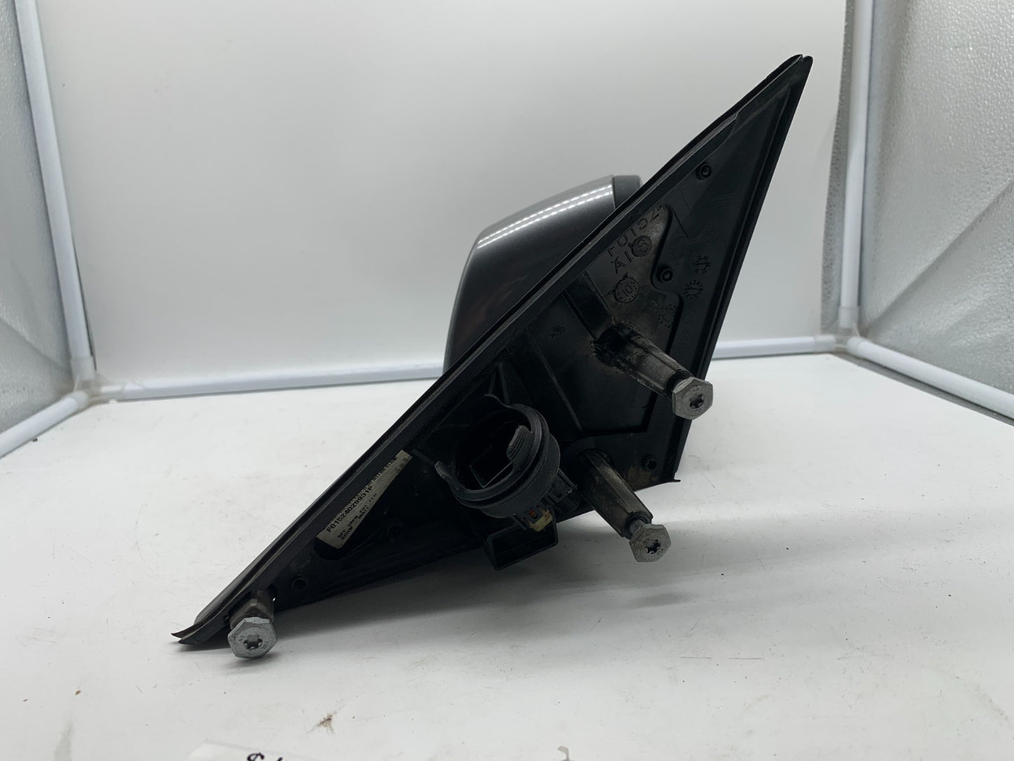 2011-2012 BMW 750i Passenger Side View Power Door Mirror Gray OEM A03B25093