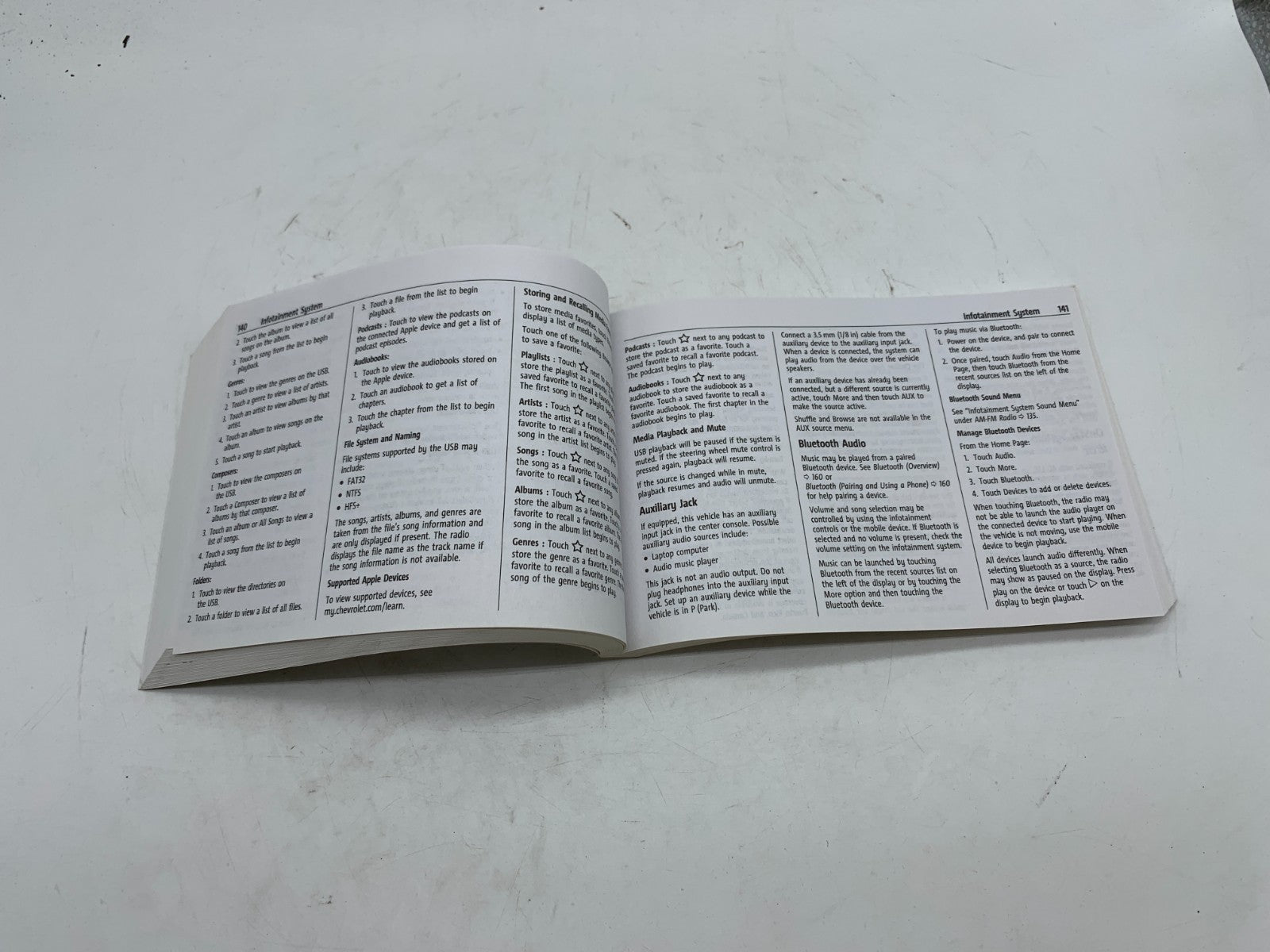 2021 Chevy Traverse Owners Manual OEM A03B43010