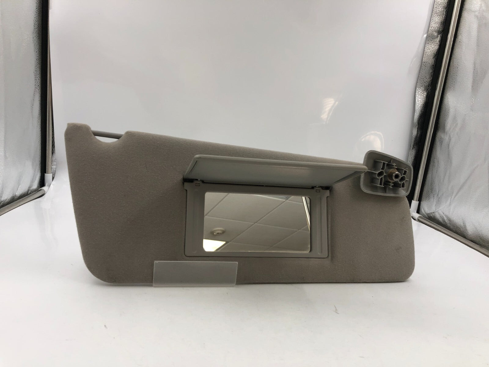 2004-2008 Ford F-150 Passenger Sun Visor Gray OEM D03B48035