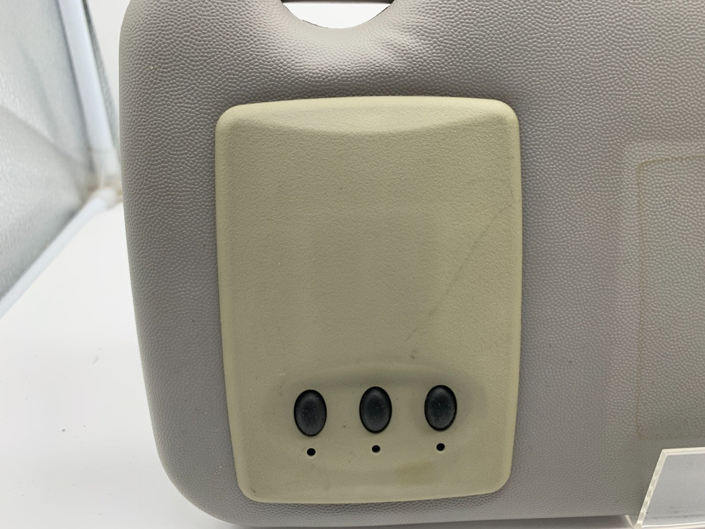 2003-2007 Cadillac CTS Driver Sun Visor Gray Illuminated OEM C03B70014