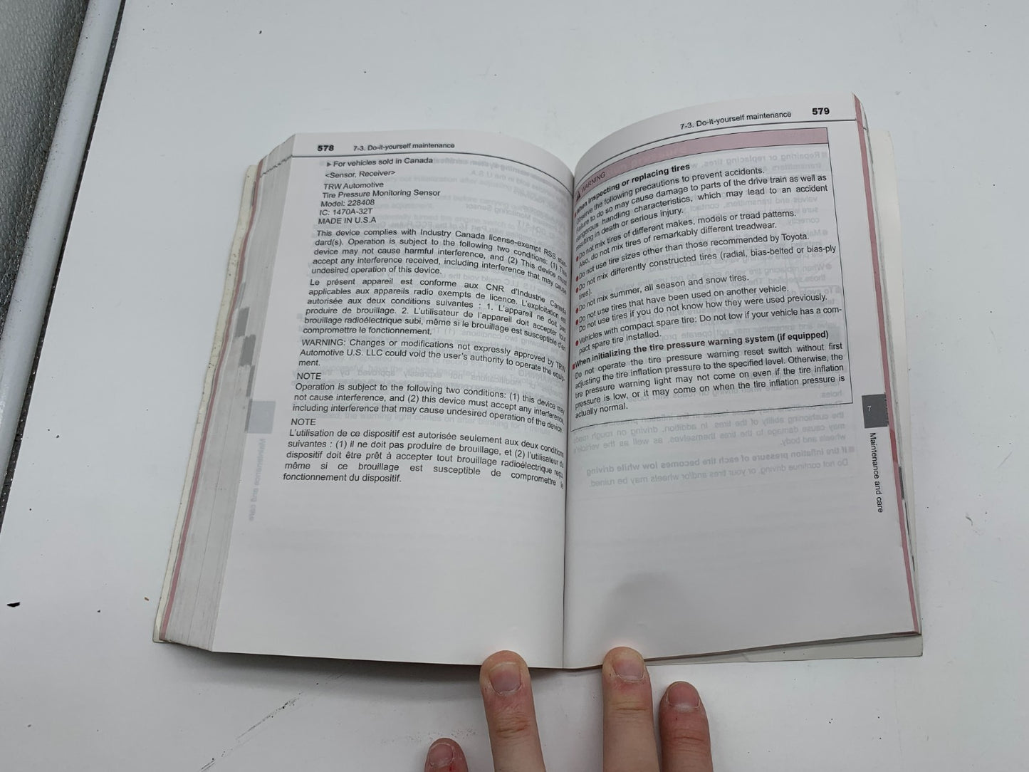 2018 Toyota RAV4 RAV 4 Owners Manual Set OEM B03B28032