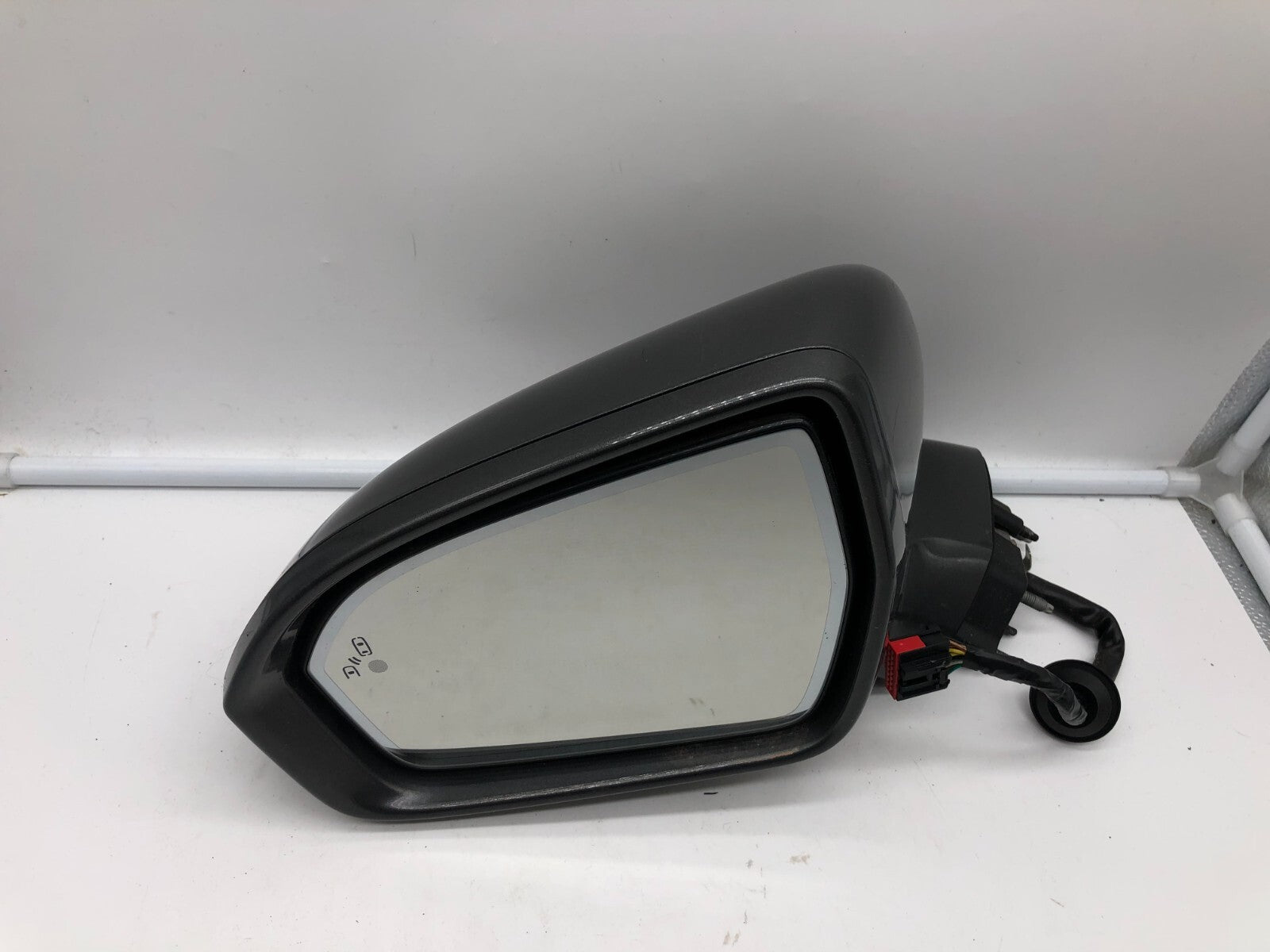 2015-2019 Lincoln MKC Driver Side Power Door Mirror Gray BSA OEM A02B25030