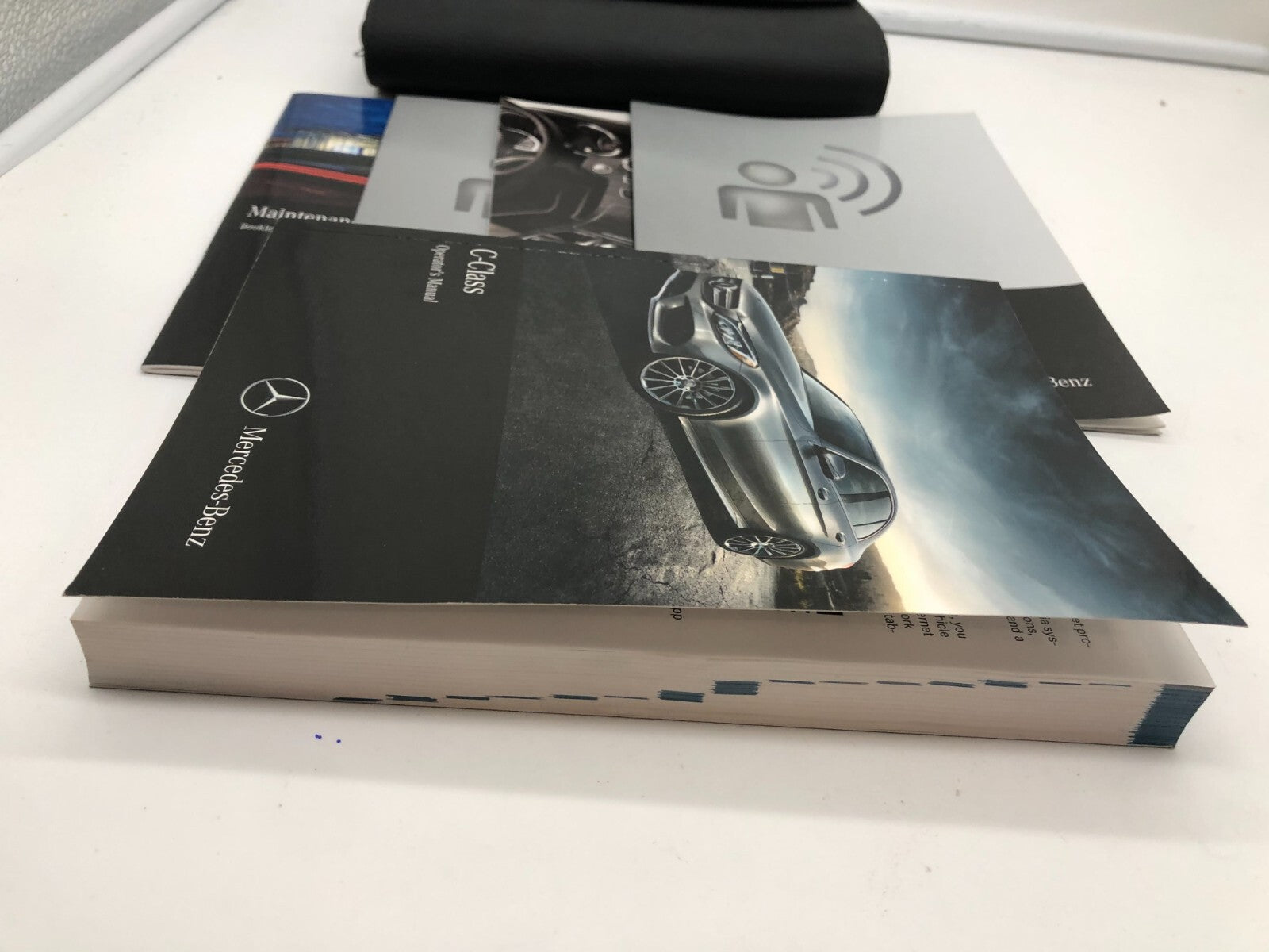 2016-2018 Mercedes-Benz CLass C-Lass Owners Manual Set with Case OEM B04B14051