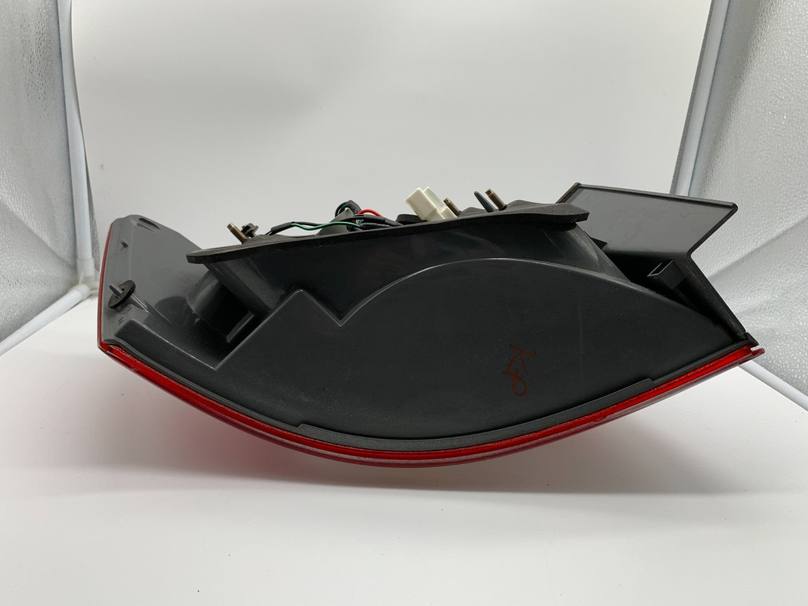 2006-2008 Hyundai Sonata Passenger Side Tail Light Taillight OEM B04B28021