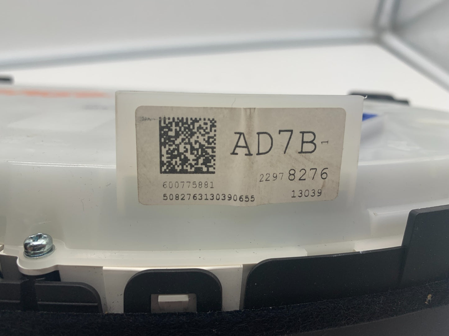 2013 Buick Verano Speedometer Instrument Cluster 61576 Miles OEM C04B54003