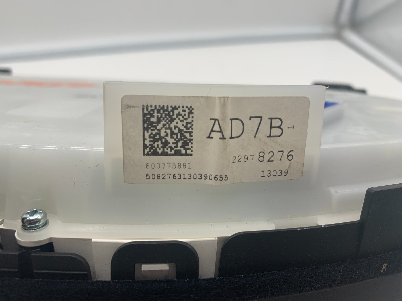 2013 Buick Verano Speedometer Instrument Cluster 61576 Miles OEM C04B54003