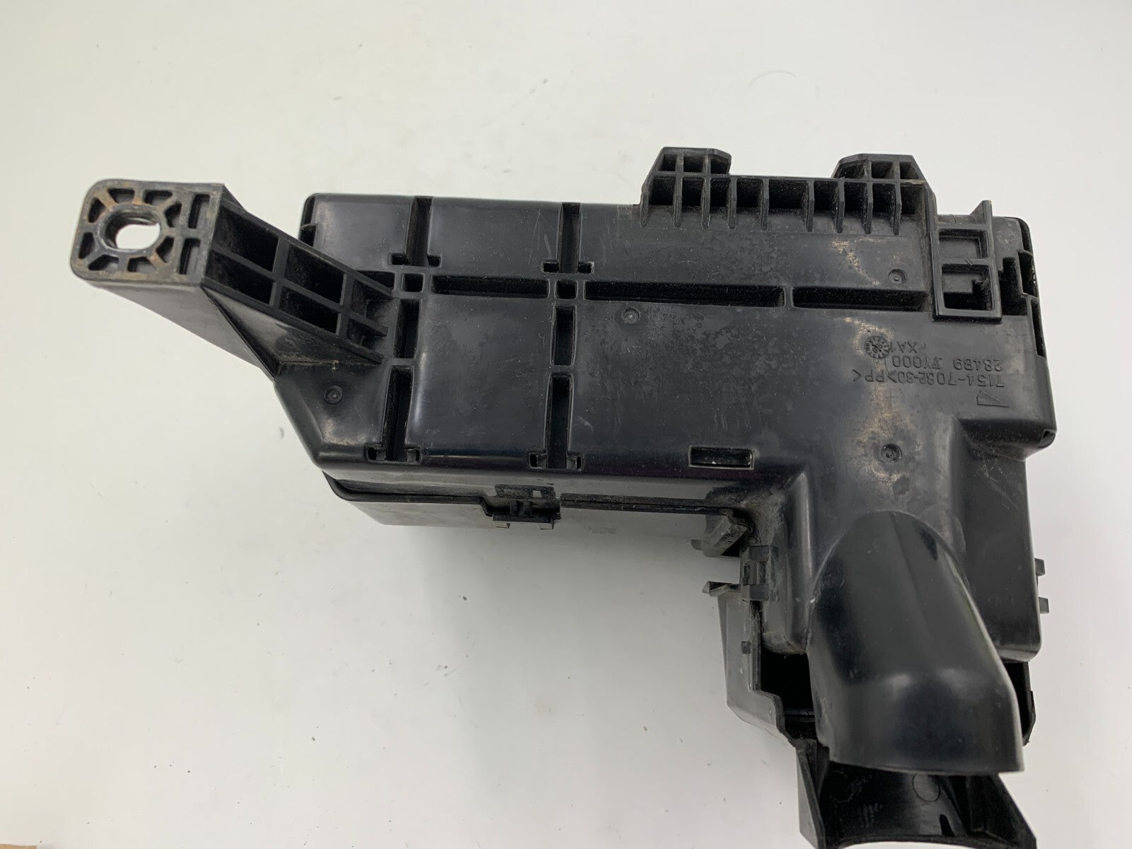 2003-2007 Nissan Murano Fusebox Fuse Box Relay Module OEM E02B34028
