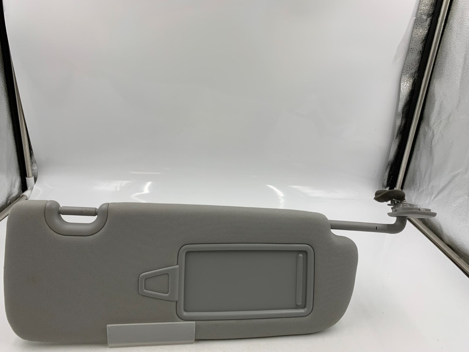 2013-2018 Hyundai Santa Fe Passenger Sun Visor Gray OEM A01B29039