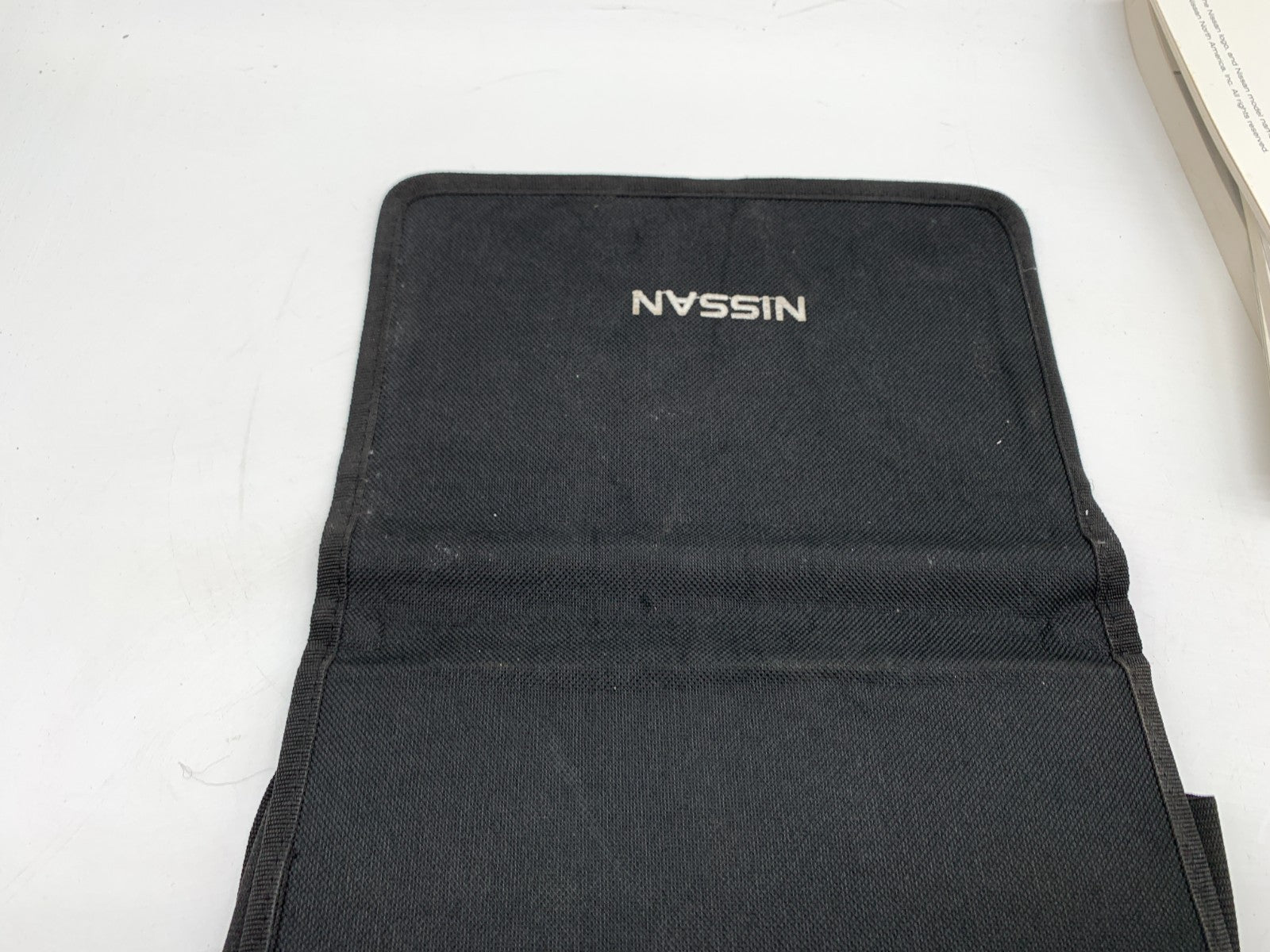 2013 Nissan Sentra Owners Manual Set with Case OEM B01B04001