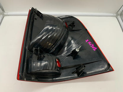 2002-2005 Ford Explorer Driver Side Tail Light Taillight OEM E03B46038
