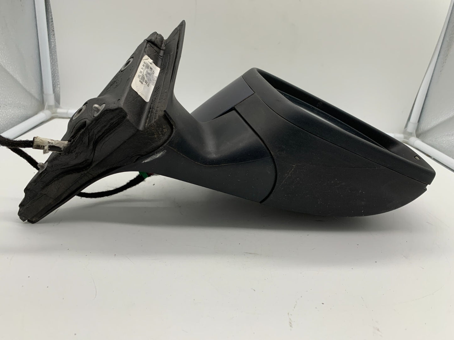 2013-2015 Volkswagen Tiguan Passenger Side Power Door Mirror Blue OEM A03B11038