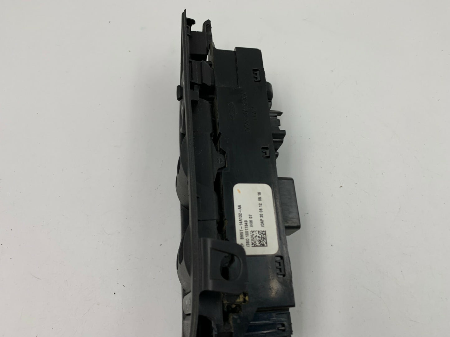 2012-2018 Ford Focus Master Power Window Switch OEM B02B43001