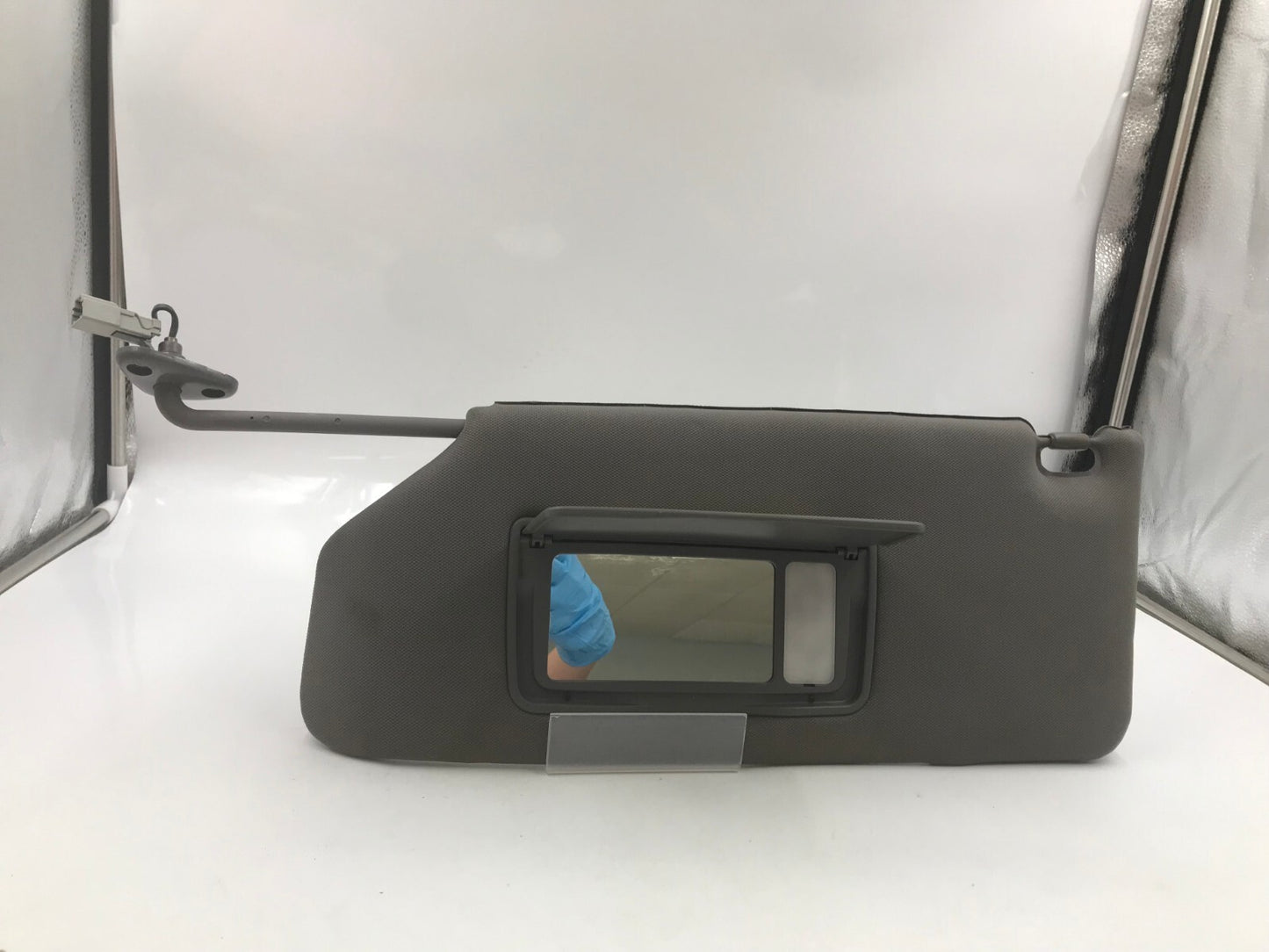 2006-2010 Honda Odyssey Driver Sun Visor Gray Illuminated OEM A01B22001