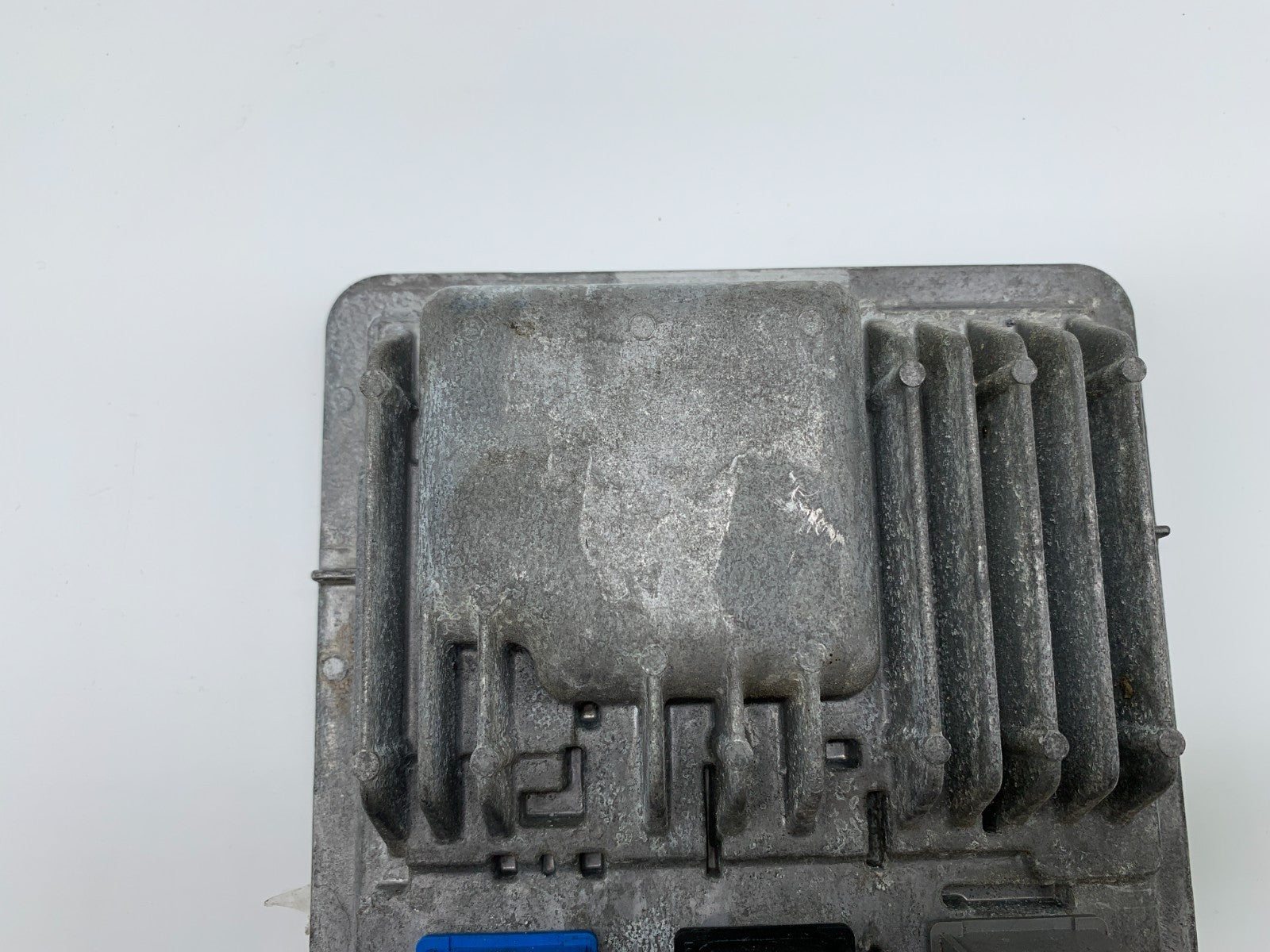 2017-2021 Chevrolet Malibu Engine Control Module Unit ECU ECM OEM A04B10016