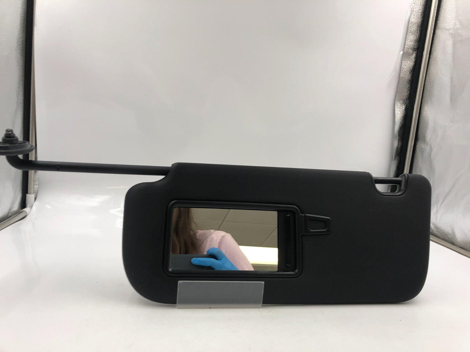 2014-2019 Kia Soul Driver Sun Visor Black Illuminated OEM B01B03006