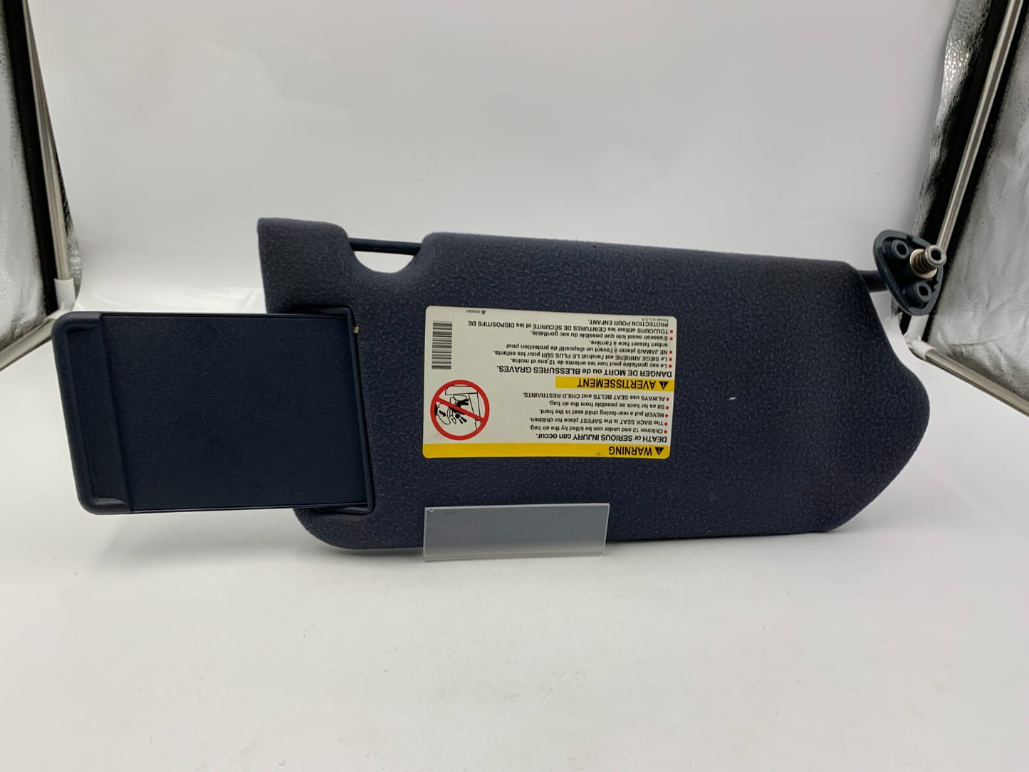 2000-2005 Chevrolet Impala Driver Sun Visor Blue Illumination OEM A02B35093