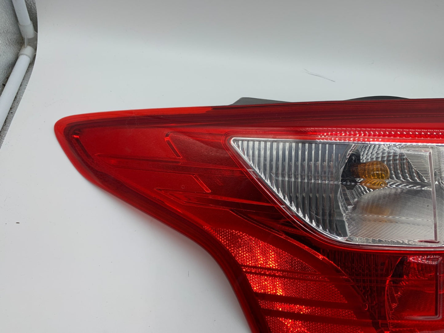 2012-2014 Ford Focus Driver Side Tail Light Taillight OEM B03B49001