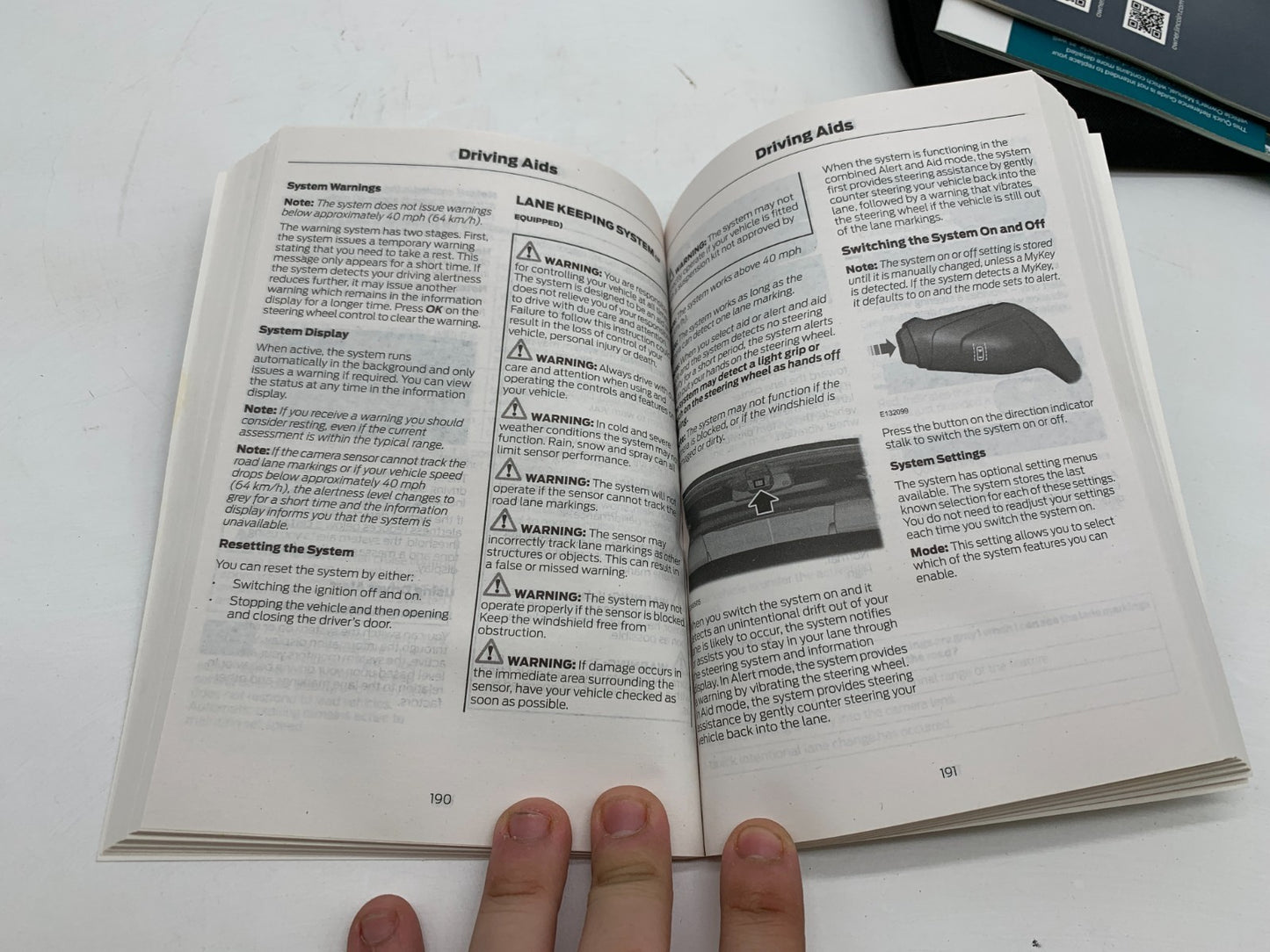 2019 Ford Escape Owners Manual Set with Case OEM B01B04003