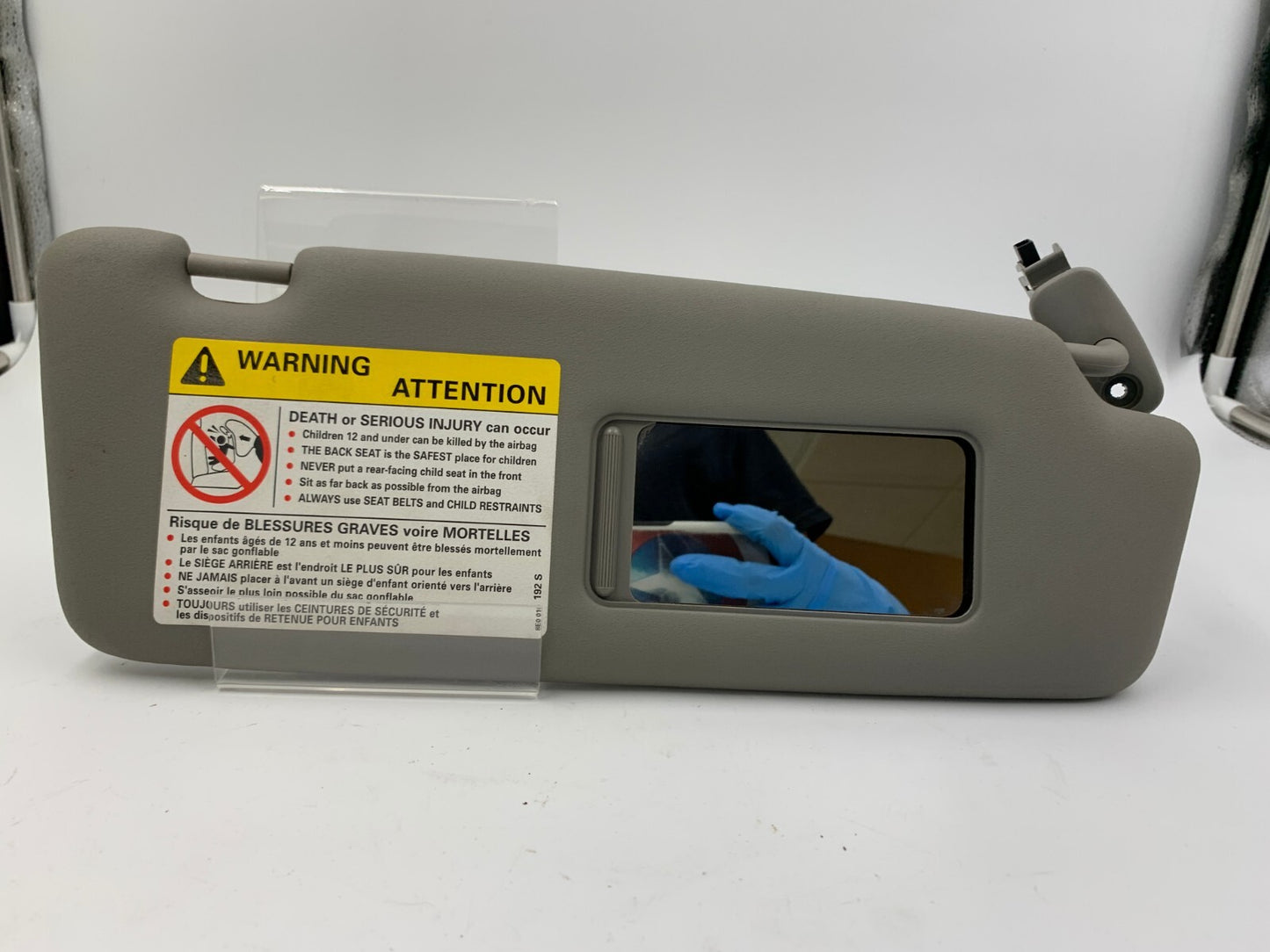 2002-2008 Audi A4 Sedan Passenger Sun Visor Gray Illuminated OEM D02B05050