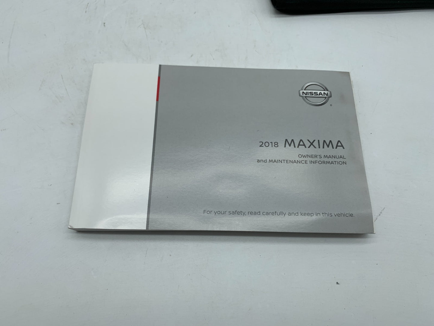 2018 Nissan Maxima Owners Manual Set with Case OEM B03B08011