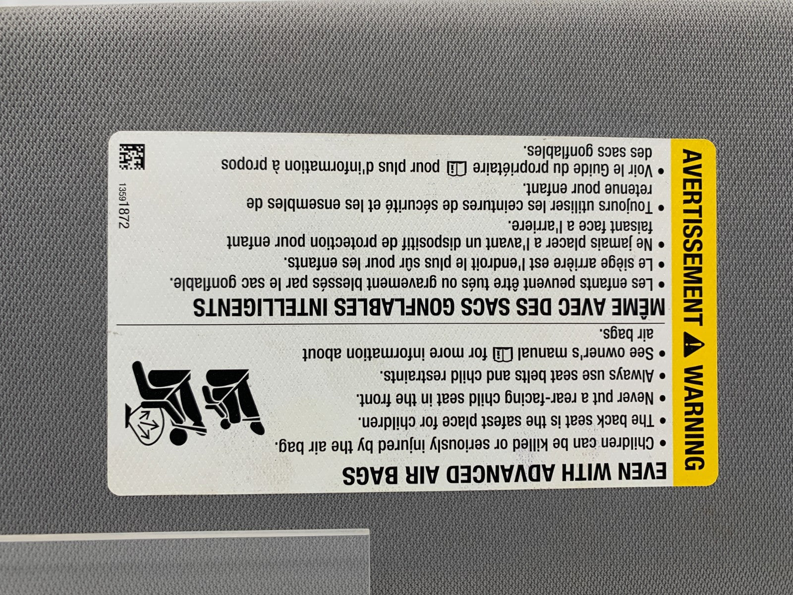 2018-2020 GMC Terrain Passenger Sun Visor Illuminated Gray OEM