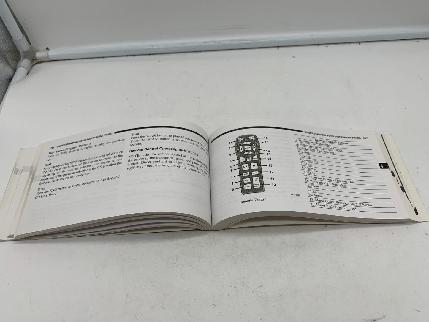 2006 Chrysler Pacifica Owners Manual with Case OEM A01B01010