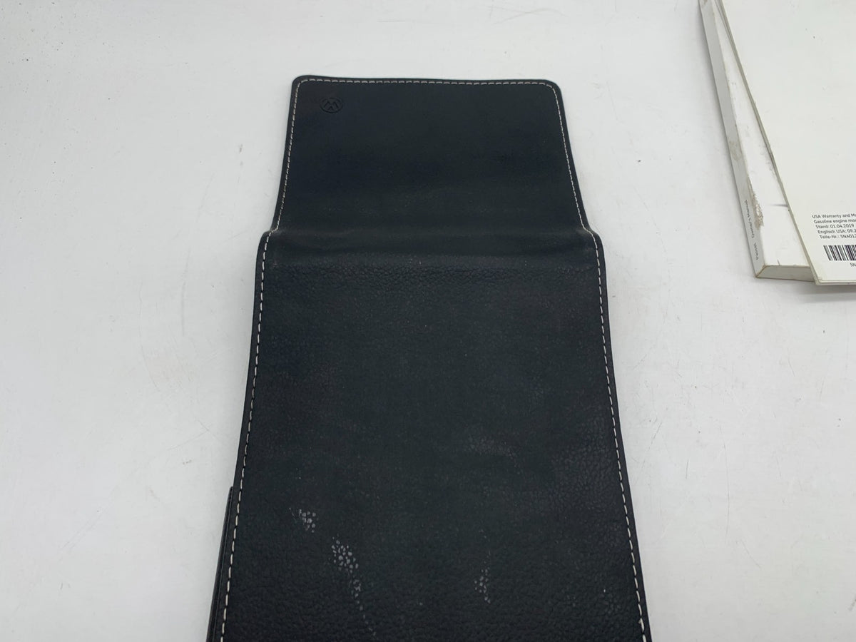 2019 Volkswagen Passat Owners Manual with Case OEM D03B37007