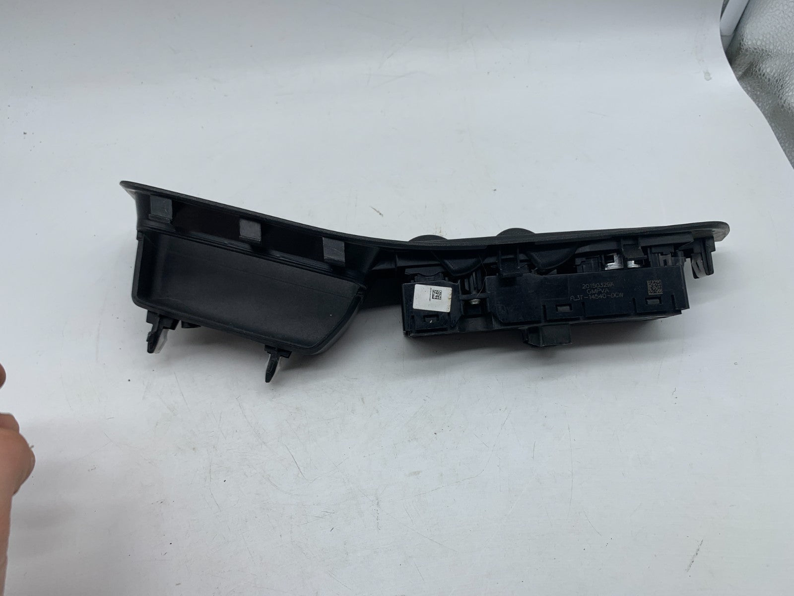 2015-2016 Ford Edge Master Power Window Switch OEM D02B43011