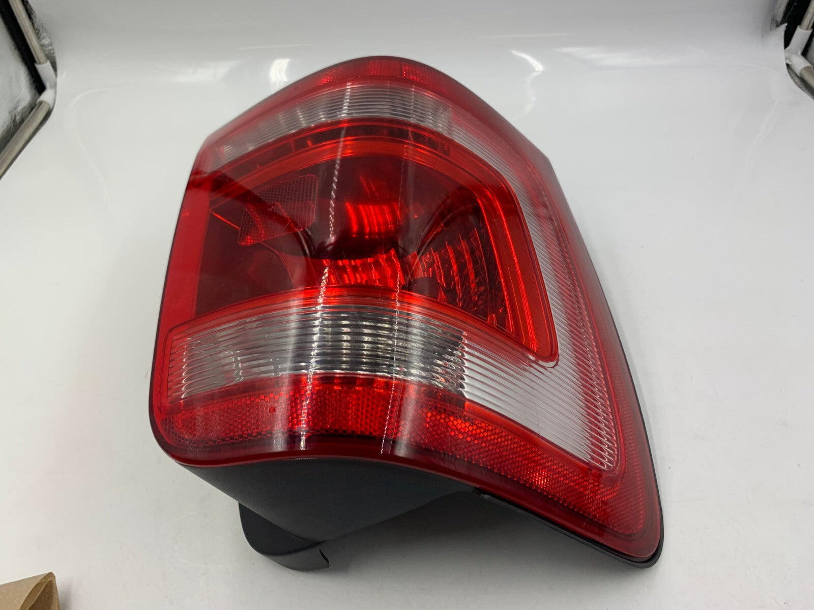 2008-2012 Ford Escape Driver Side Tail light Taillight OEM B04B02046
