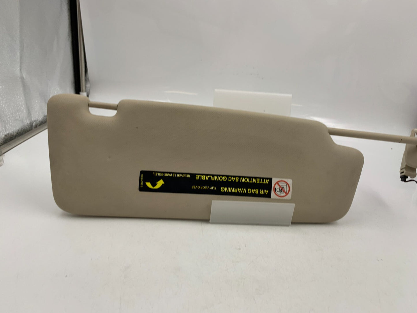 2009-2012 Audi A4 Driver Sun Visor Sunvisor Gray Illumination OEM C04B48016