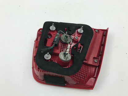 2013-2016 Chevrolet Malibu Driver Side Trunklid Tail Light Taillight E01B40080