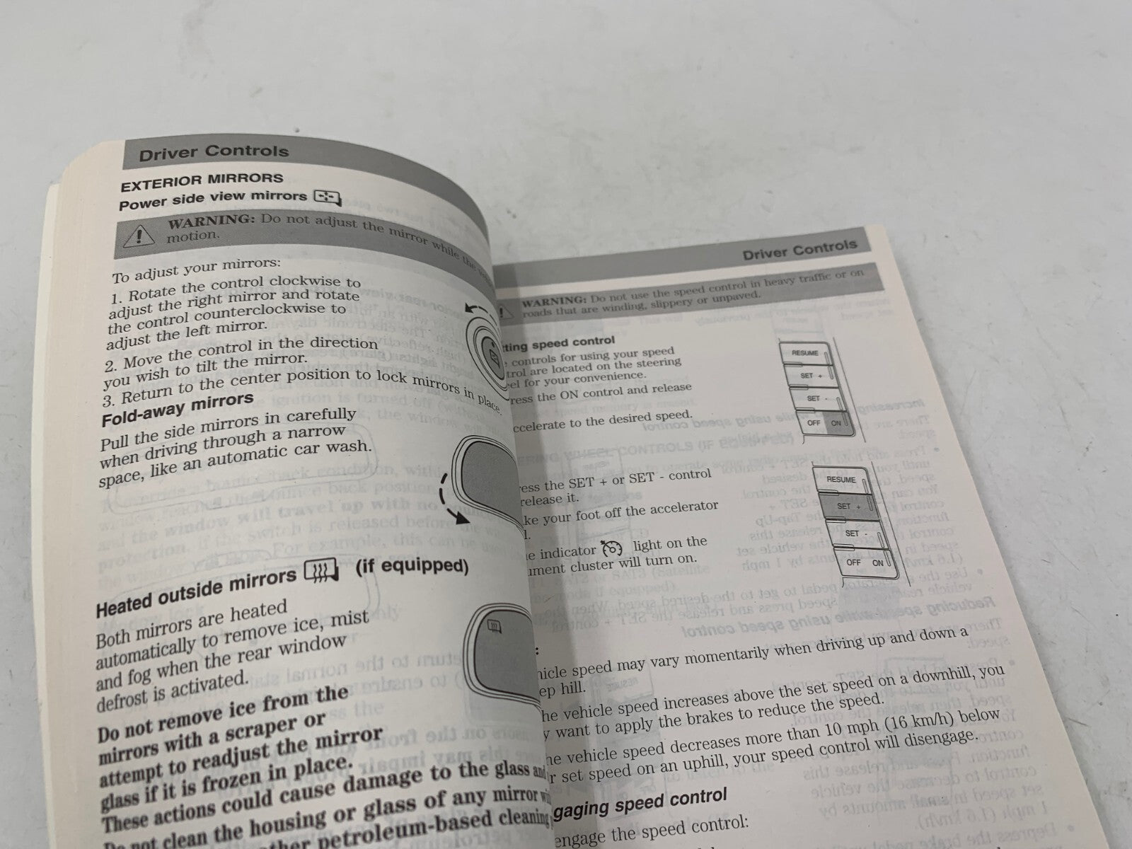 2009 Ford Edge Owners Manual Set with Case OEM E03B40032