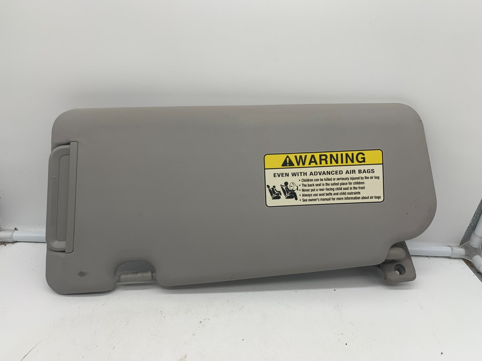 2006-2014 Kia Sedona Passenger Sun Visor Gray Illuminated OEM A01B49040