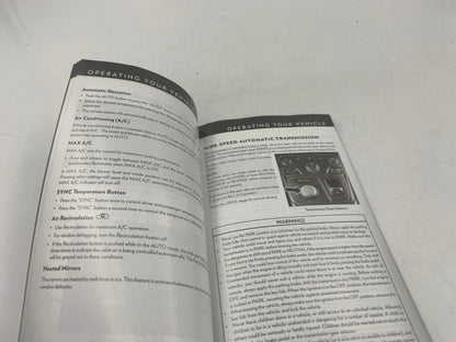 2015 Chrysler 200 Owners Manual Set with Case OEM E03B58011