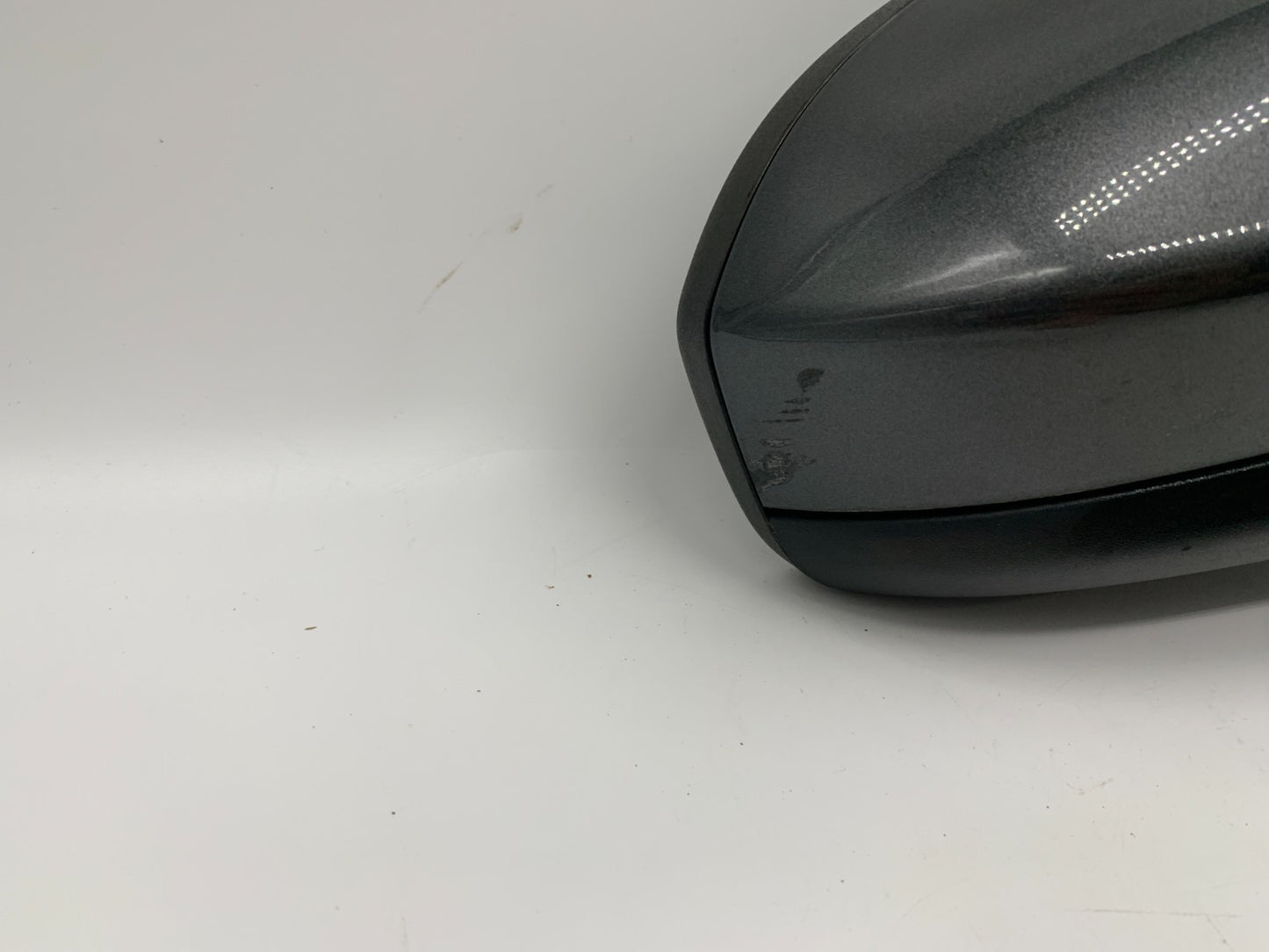 2018 Ford Fusion Passenger Side View Power Door Mirror Gray OEM C01B04061