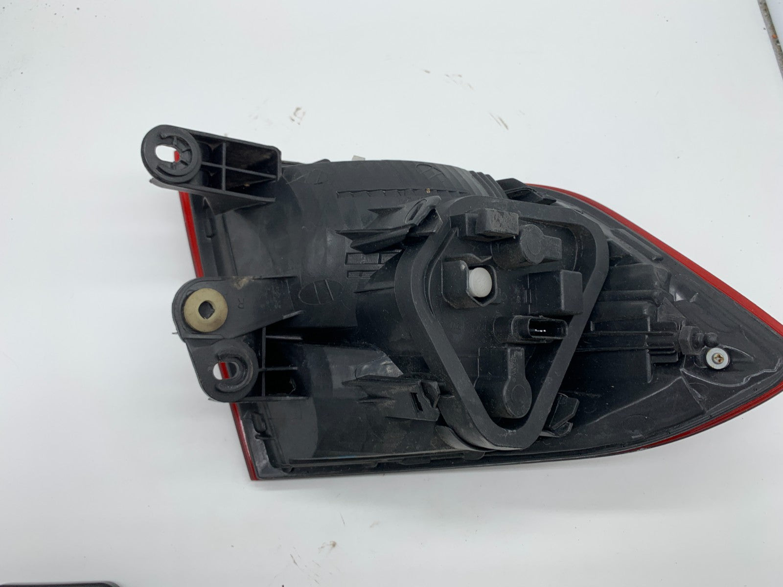 2012-2015 BMW 320 Passenger Side Tail Light Taillight OEM D02B69010
