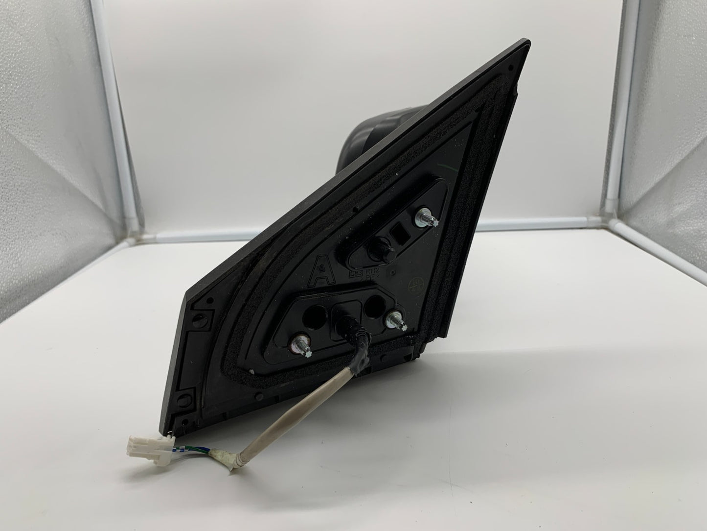 2008-2015 Nissan Rogue Passenger Side View Power Door Mirror Gray OEM A03B27008