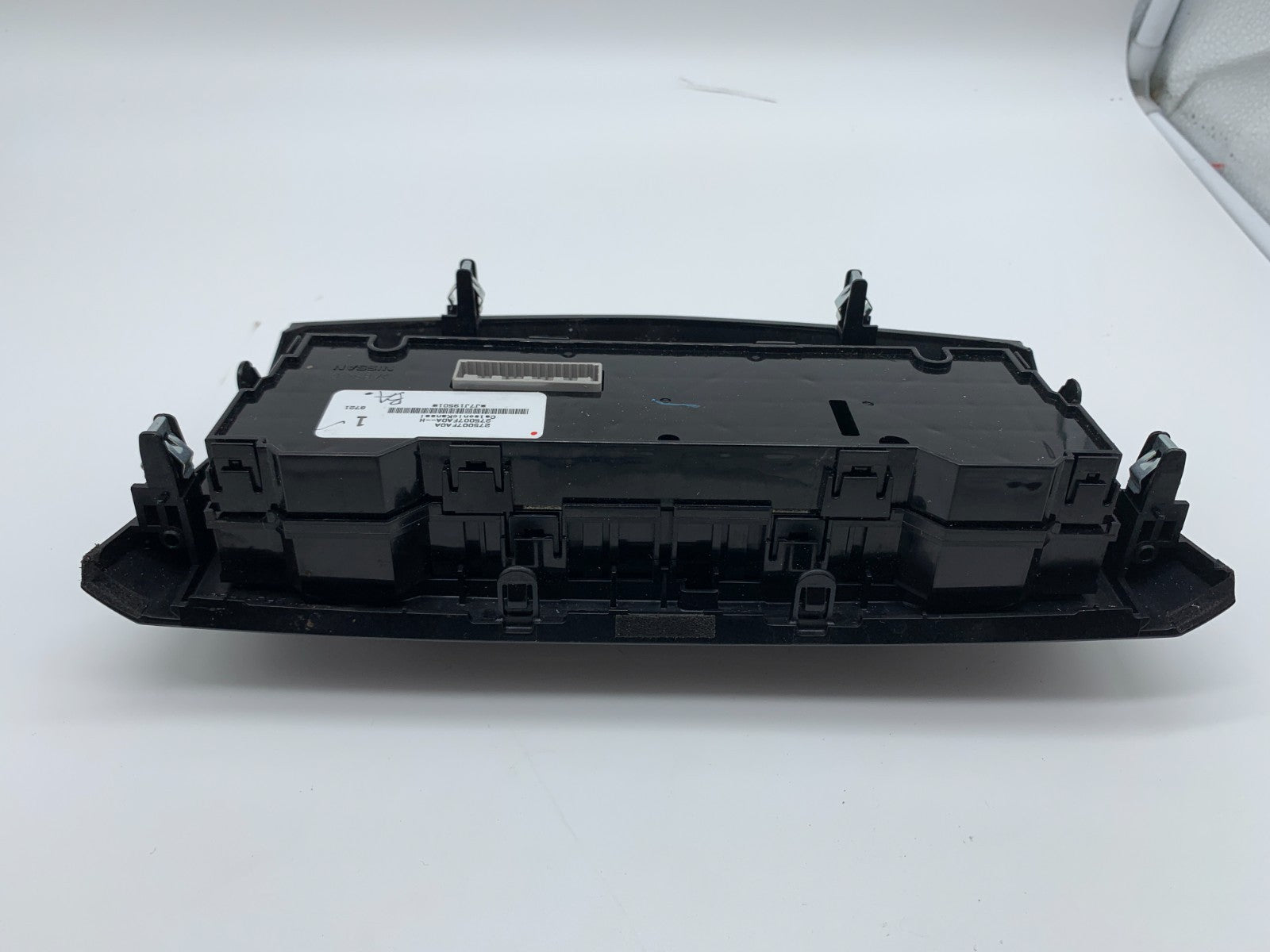 2017-2023 Nissan Rogue Climate Control AC Heater Temperature Unit OEM D02B64012