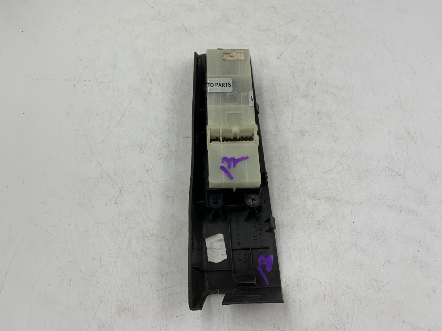 2011-2017 Jeep Patriot Master Power Window Switch OEM B03B31031