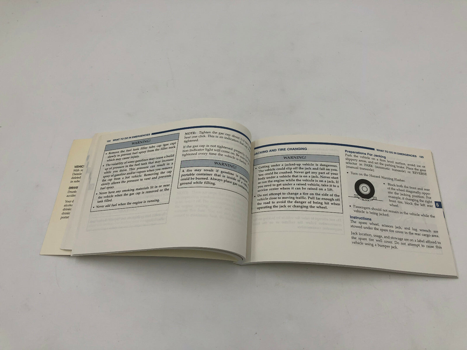 2000 Dodge Neon Owners Manual Set with Case OEM C03B67008